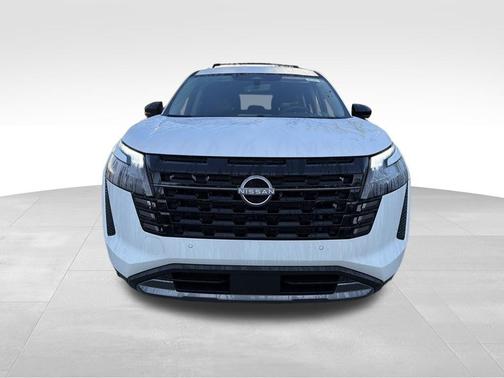 Everest White P 2026 Nissan Pathfinder SL