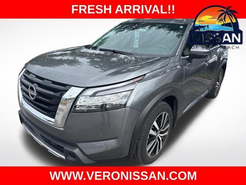 Gun Metallic 2024 Nissan Pathfinder Platinum