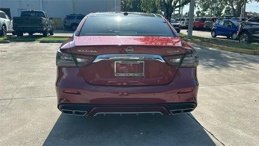2023 Nissan Maxima Platinum