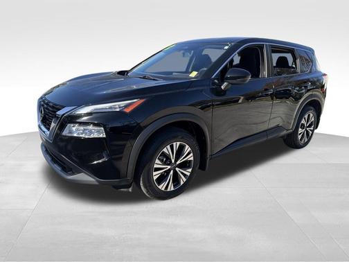 Black 2022 Nissan Rogue SV