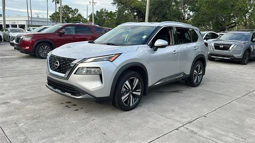 2022 Nissan Rogue SL