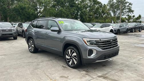 2024 Volkswagen Atlas 2.0T SE w/Technology