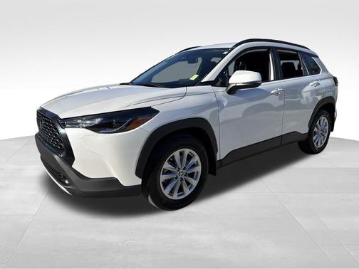 2023 Toyota Corolla Cross LE