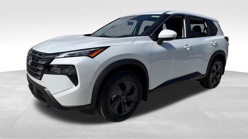 Everest White P 2026 Nissan Rogue SV