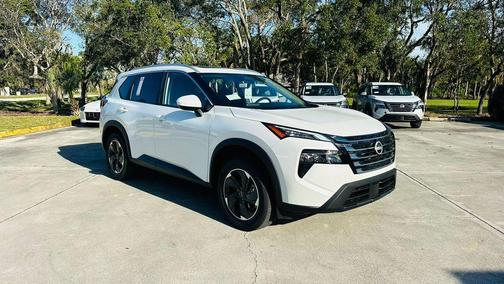 2026 Nissan Rogue SV
