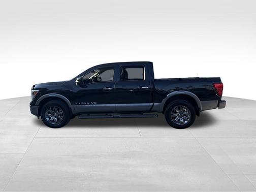 2019 Nissan Titan Platinum Reserve