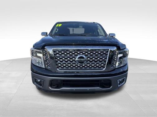 2019 Nissan Titan Platinum Reserve