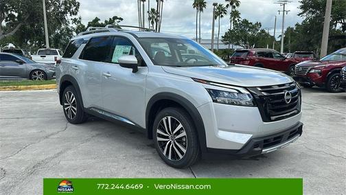 2025 Nissan Pathfinder Platinum