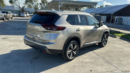 2025 Nissan Rogue SL
