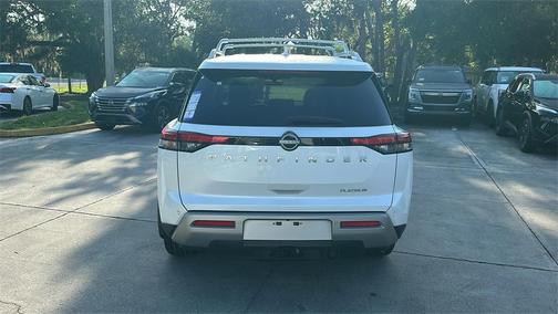 2025 Nissan Pathfinder Platinum