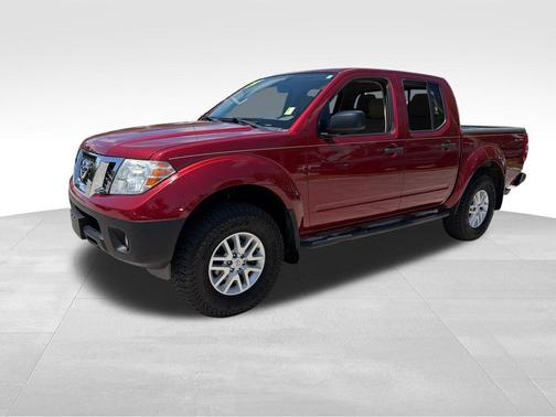 Red 2019 Nissan Frontier SV