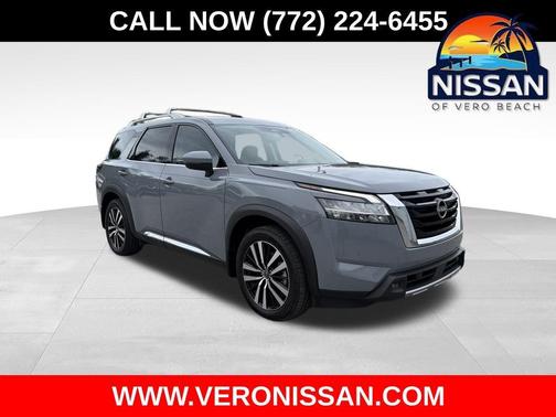 2023 Nissan Pathfinder Platinum