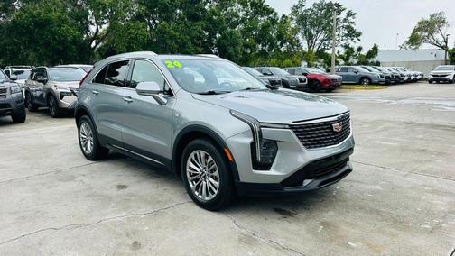 2024 Cadillac XT4 Premium Luxury