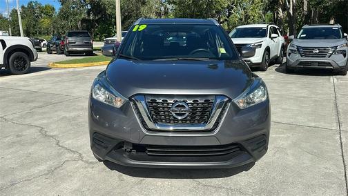 2019 Nissan Kicks SV