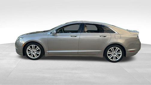 2016 Lincoln MKZ Base