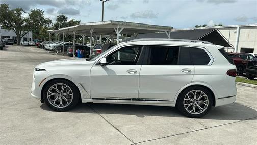 2024 BMW X7 xDrive40i