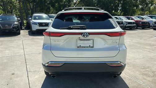 2021 Toyota Venza XLE