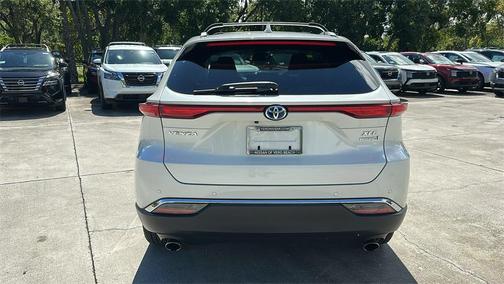2021 Toyota Venza XLE