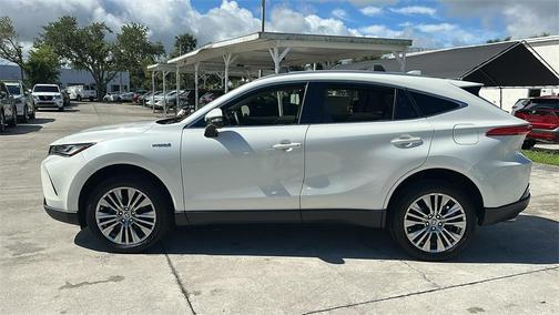 2021 Toyota Venza XLE