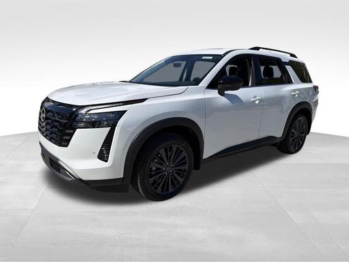 Everest White P 2026 Nissan Pathfinder SL