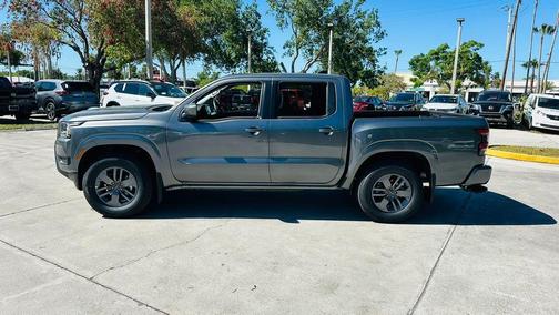 2025 Nissan Frontier SV