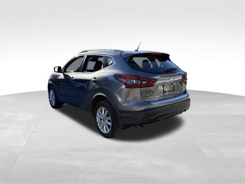 2021 Nissan Rogue Sport SV