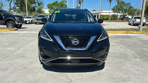 2022 Nissan Murano SV