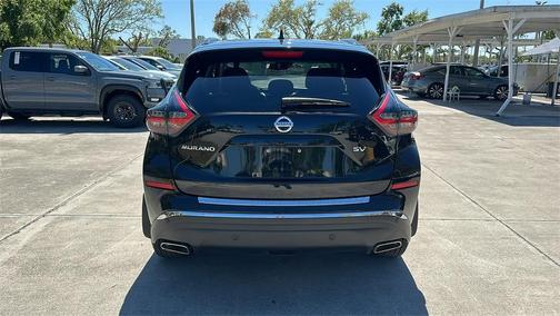 2022 Nissan Murano SV