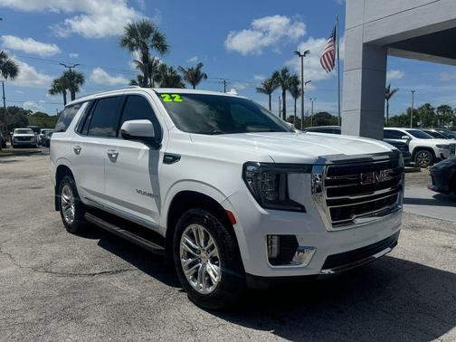 2022 GMC Yukon SLT