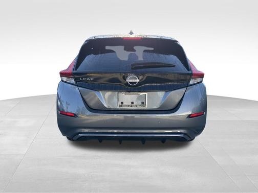 2023 Nissan Leaf S