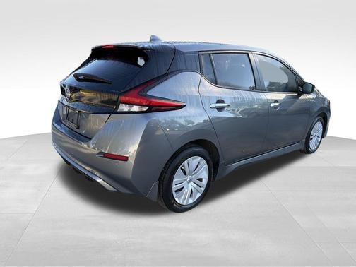 2023 Nissan Leaf S