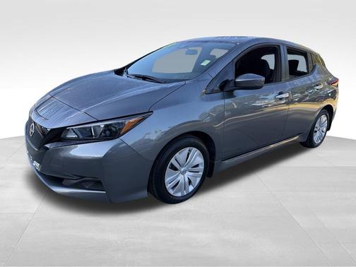 2023 Nissan Leaf S