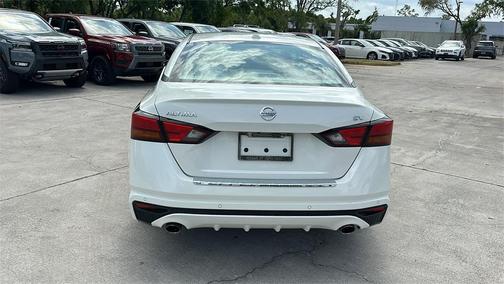 2021 Nissan Altima 2.5 SV