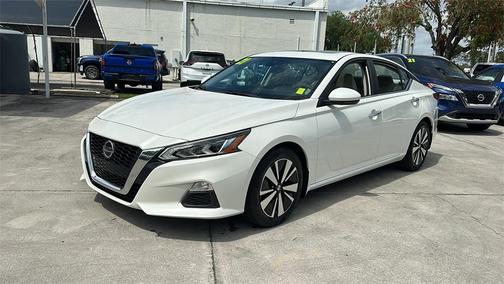 2021 Nissan Altima 2.5 SV