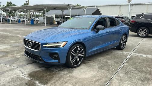 2020 Volvo S60 T5 R-Design