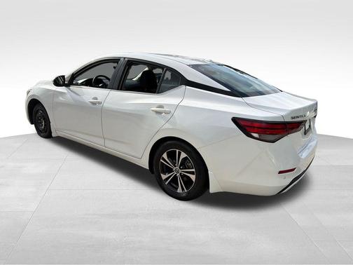 Aspen White 2022 Nissan Sentra SV