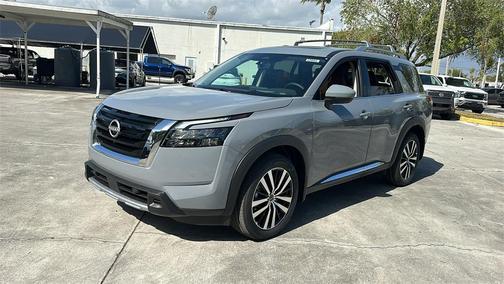 2025 Nissan Pathfinder Platinum