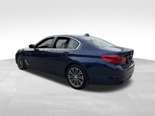 2019 BMW 540 i