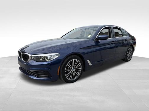 2019 BMW 540 i