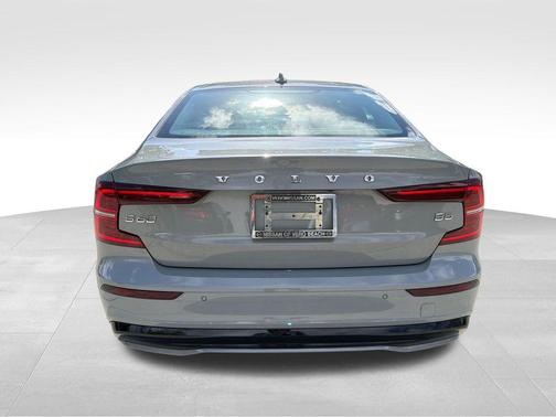 Gray 2024 Volvo S60 B5 Plus Dark Theme