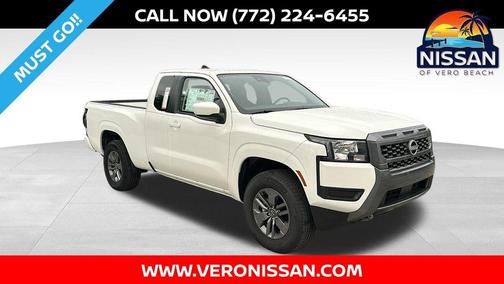 2025 Nissan Frontier SV