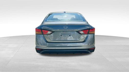 2025 Nissan Altima S