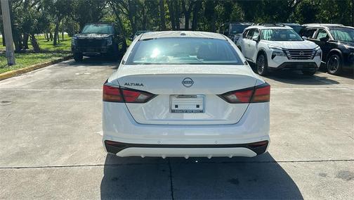 2025 Nissan Altima S