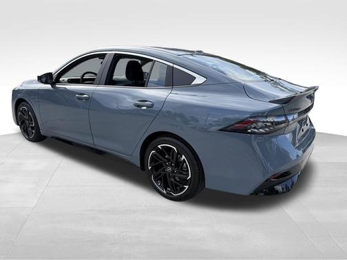 Atlantic Gray M 2026 Nissan Sentra SR