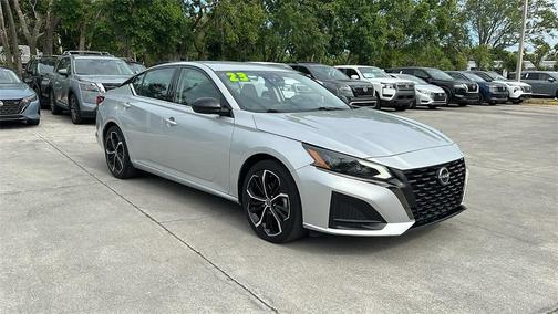 2023 Nissan Altima 2.5 SR