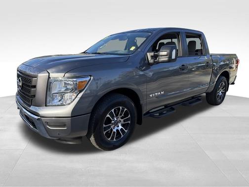 2024 Nissan Titan SV