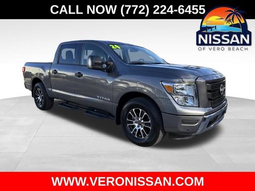 2024 Nissan Titan SV