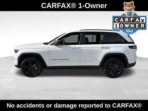 2022 Jeep Grand Cherokee Altitude