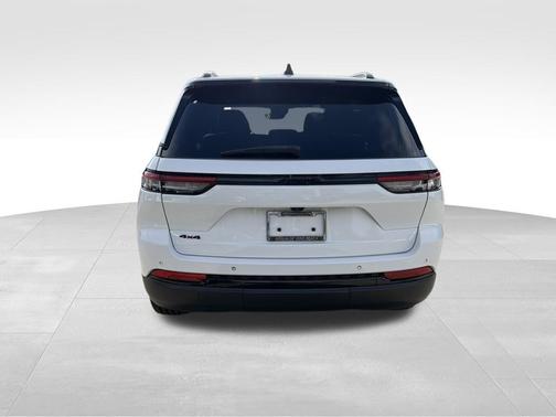 2022 Jeep Grand Cherokee Altitude