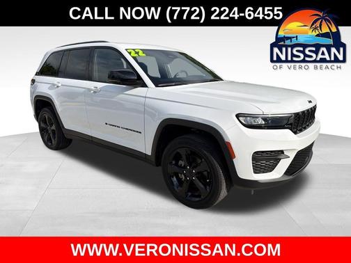 2022 Jeep Grand Cherokee Altitude